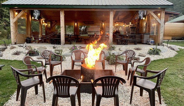 Whitetail Creek Resort