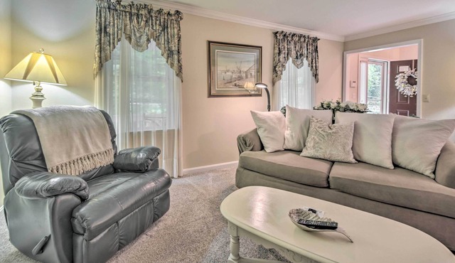 ‘Whitetail Ridge’ New Cumberland Home with Yard!