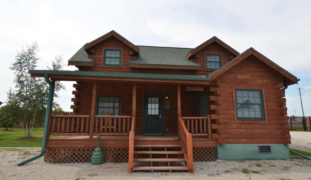 Whitetail - Sleeps up to Six