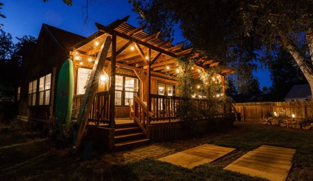 Whitewater Lodge-4units*nearDT