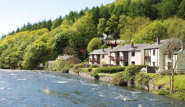 Whitewater Spa & Leisure Club