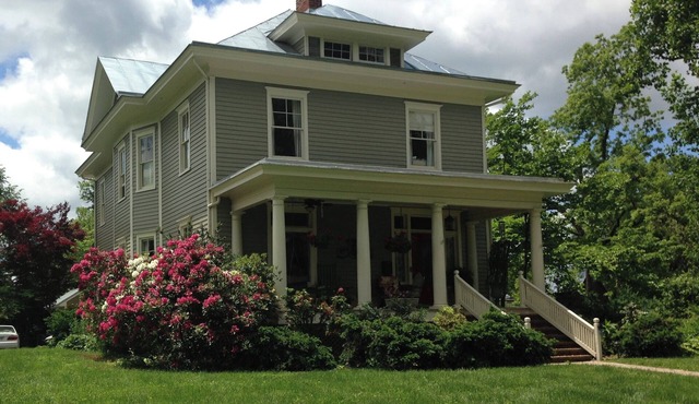 Whitewood Hall in Historic Downtown Lexington, Virginia