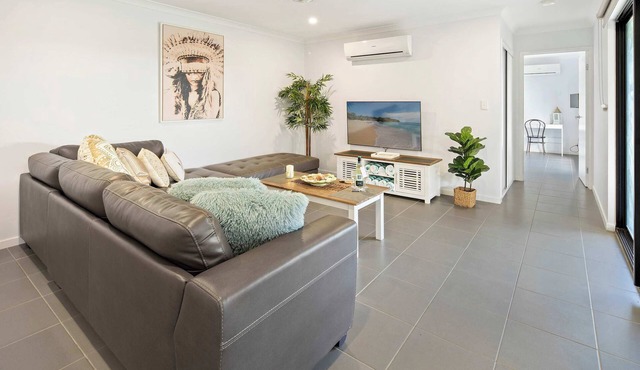 Whitsundays Paradise by the Port