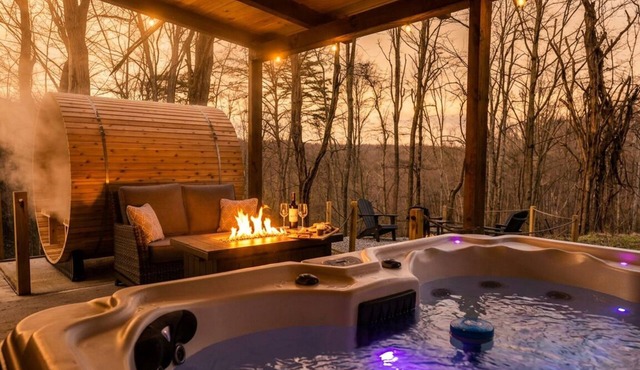Whittle Escape - Sauna + Hot Tub + EV Charger