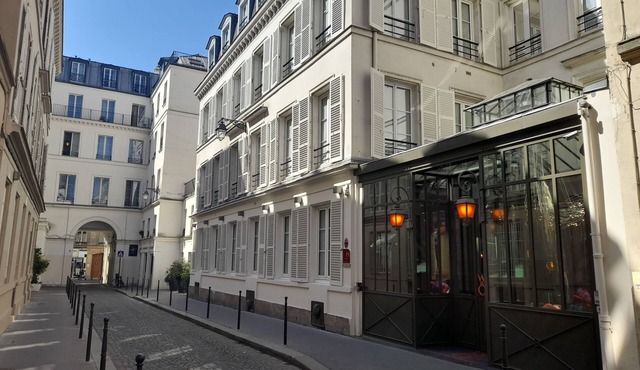 WHO - Windsor Hotel Opera