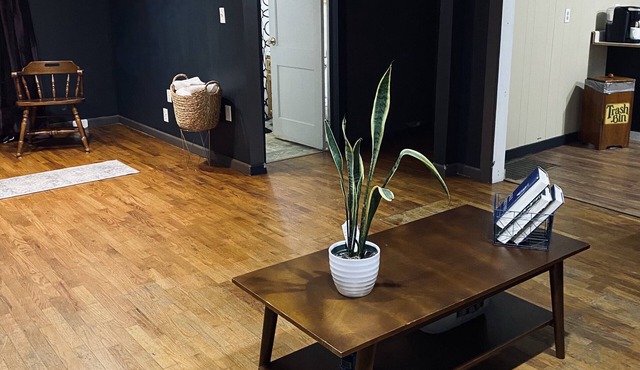 Whole 1 bedroom house in Poplar Bluff