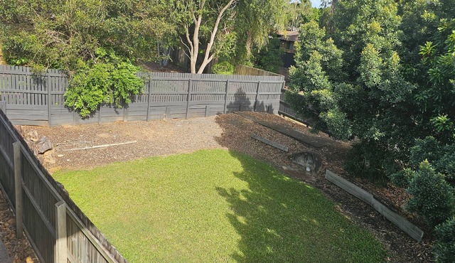 Whole 3 bedroom townhouse with Early Check-in