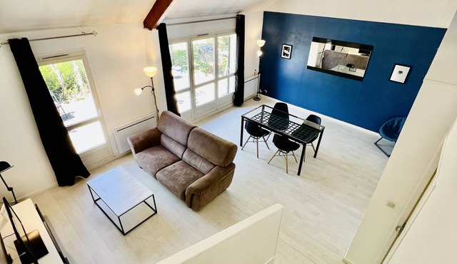 Whole house - near CNPE Dampierre-en-Burly