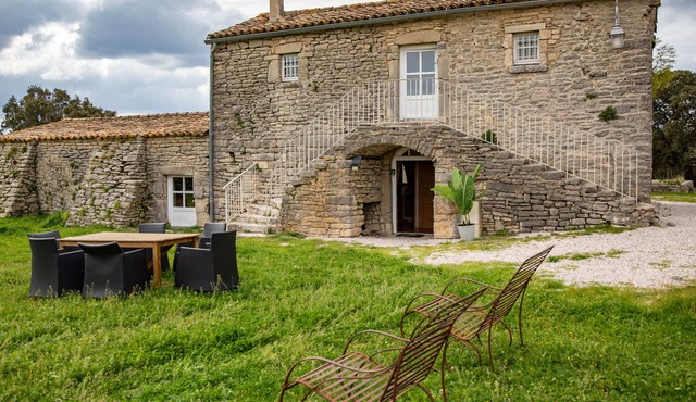 Whole lodging : Gîte du haut - région Pic St Loup, Gîte du haut-région Pic St Loup