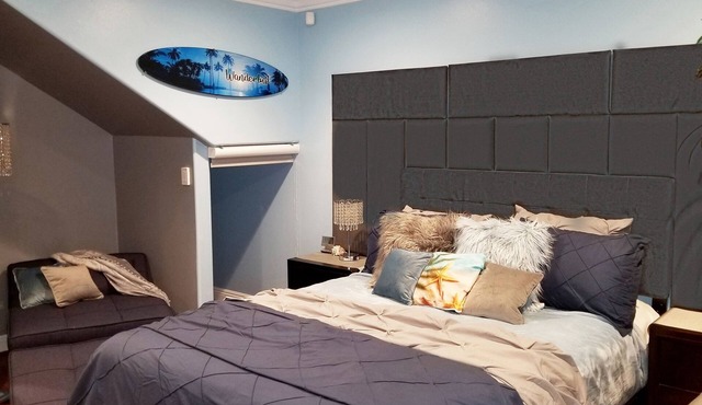 Whole Studio-Private Entrance, Private Kitchen, Private Bathroom, reserv Parking