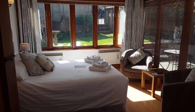 Whortleberry Studio B&B