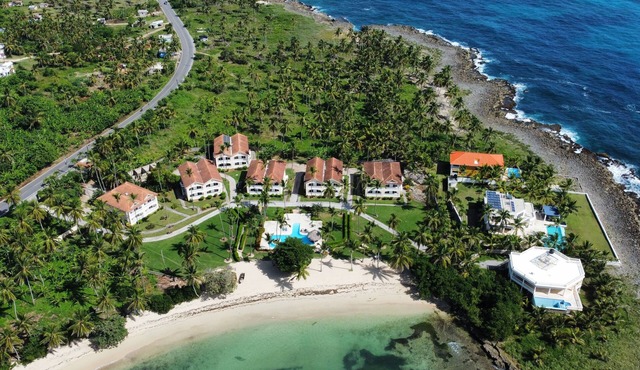 Why work in the city? We have high speed WIFI. Just 5 minutes to Las Galeras