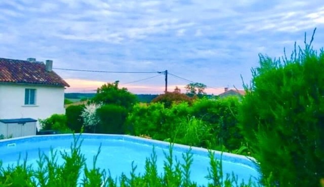 Wibble’s Gite a Converted, Character Barn with Swimming Pool