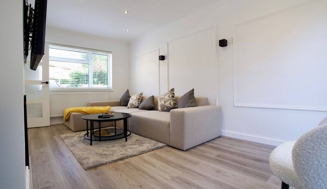 Wickford Escape: 3BD Stay near Southend