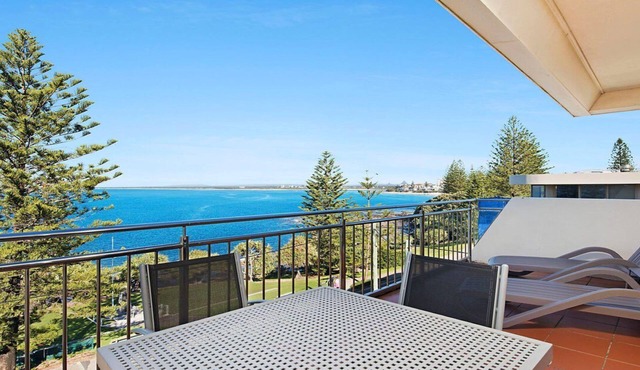 Wickham Point Unit 5 Kings Beach QLD