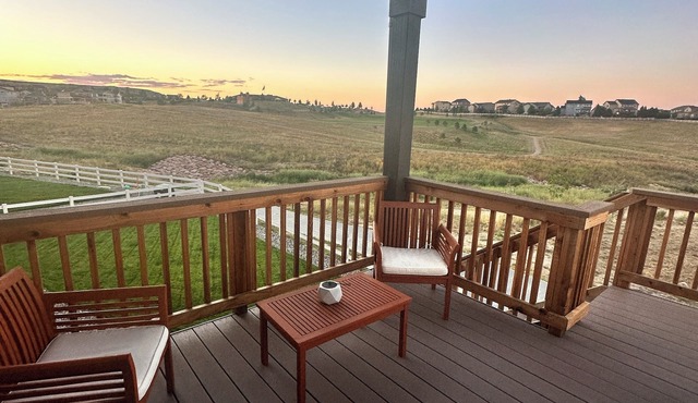 Wide open spaces: 3-bed Ranch home in Castle Rock with WiFi and AC.