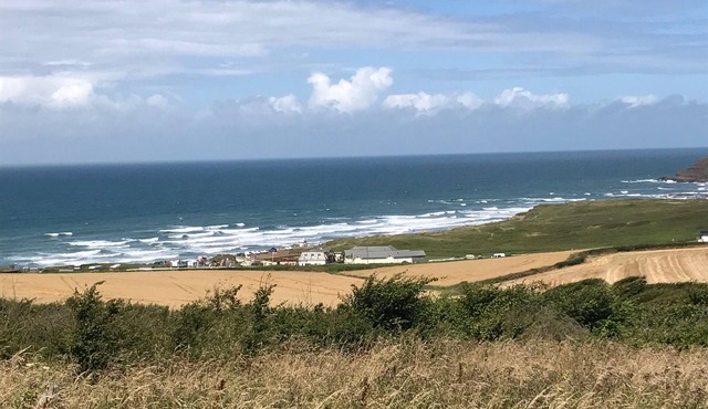 Widemouth Bay Holiday Bungalow beautifully located along the North Cornish coast