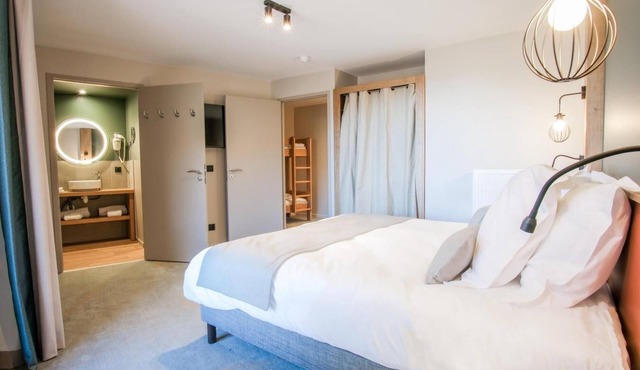 Wifi, 10m from ski slopes, swimming pool, sauna, tv, 27m², Les 2 Alpes