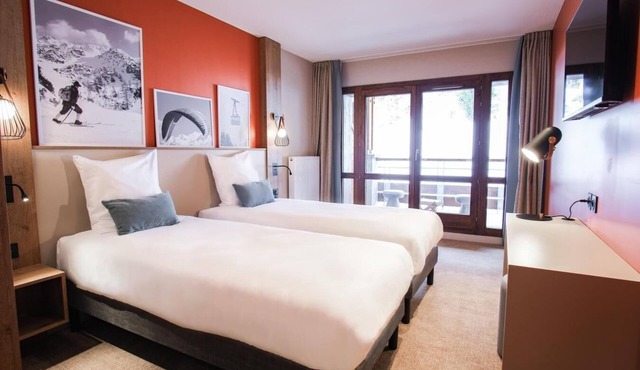 Wifi, 10m from ski slopes, swimming pool, sauna, hammam, balcony, tv, ski locker, 29-39m², Flaine