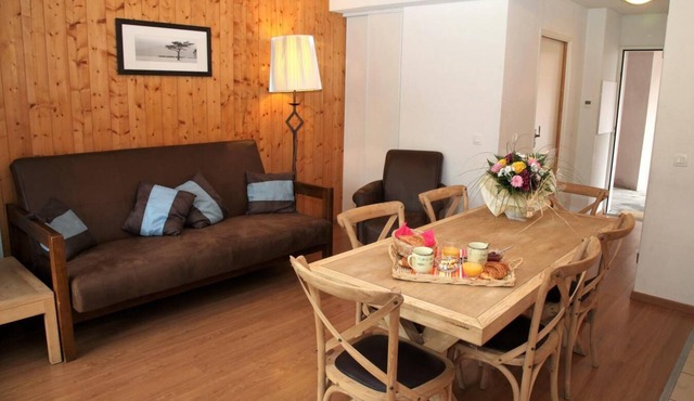 Wifi, 3rd floor, fitness, swimming pool, sauna, hammam, balcony, parking, tv, ski locker, 57-63m²