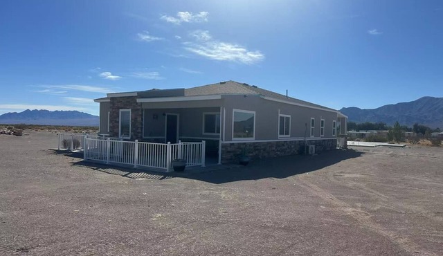 wifi/death valley/family-friendly/amargosa valley/4 bedroom