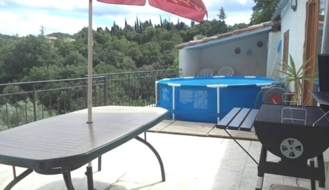 Wifi gîte with panoramic view in the Corbières