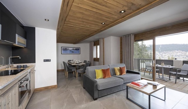 Wifi, ski-in/ski-out & foot of the slopes, view mountain, fitness, swimming pool, sauna, hammam