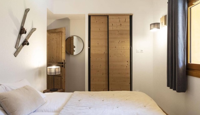 Wifi, view mountain, fitness, sauna, hammam, terrace, balcony, parking, tv, ski locker, 69m²