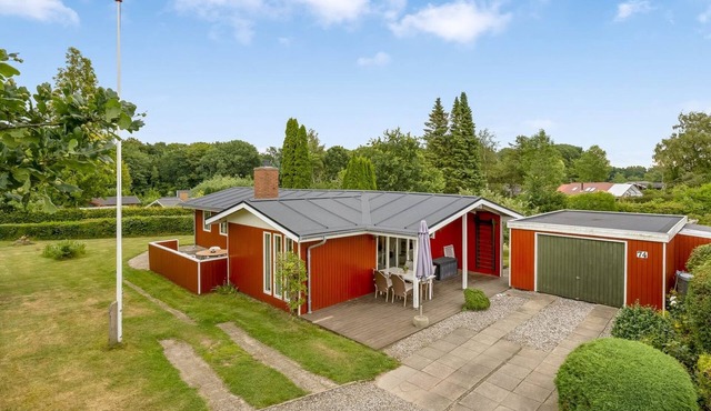 "Wiggi" - 250m from the sea by Interhome