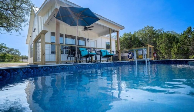Wiggle Butts Ranch #2 | Private Pool | Hot Tub, Wiggle Butts Ranch