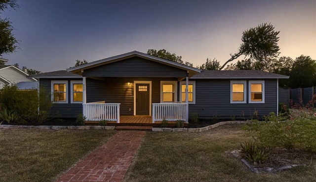 Wilbarger Villa-Sunsets Overlooking SWU & Downtown