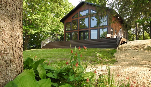 Wild Hills Winery Vineyard Stay – Private & Scenic