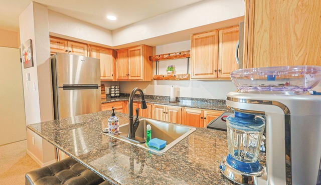 Wild Irishman 2 bed 2 bath Sleeps 9 WIBH