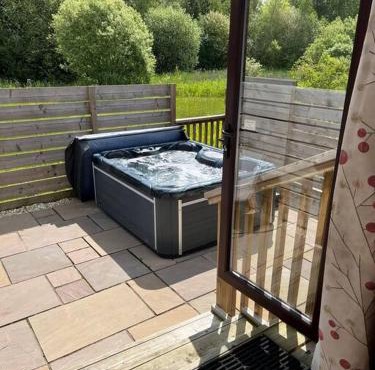 Wild Oats Lodge 17 - Yellowtop Country Park - Hot Tub - Yorkshire