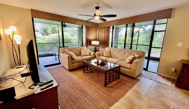 Wild Pines, Bonita Bay, Great 1st floor Corner Unit, Bldg A, Close to Amenities