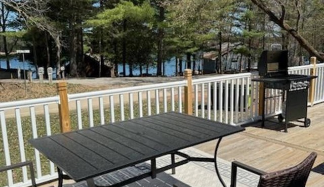 Wild Rose Retreat - Hot tub and Lake Access