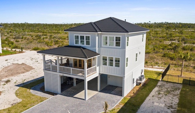Wild Wahoo- Private Gated Community, Pet Friendly, Sugar Sands Mexico Beach