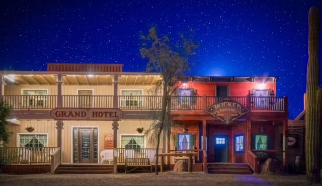 Wild West Gunsight Pass Sleeps 4