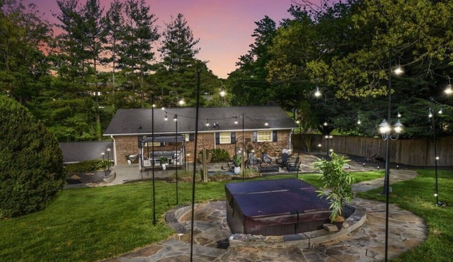 Wild West Pool Sportcourt Hot Tub Fire Pit