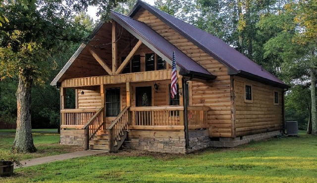 Wildcat Cabin Getaway Near Kentuckys Historical Attractions and State Parks