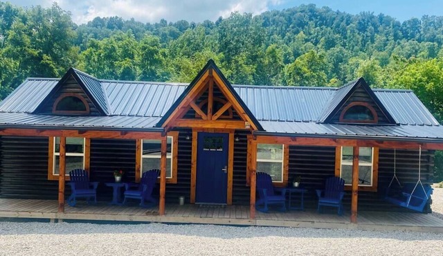 Wildcat Lodge at Billy Goat Mountain Village