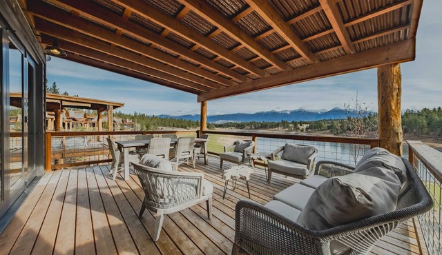 Wilderness Club House Hot Tub 18th Hole Views