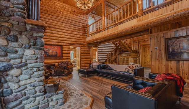 Wilderness Club Lodge For 25