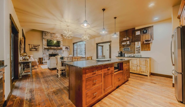 Wilderness Club Manor For 20