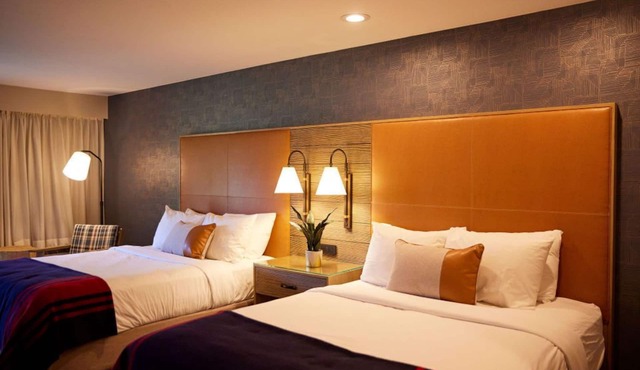 Wilderness Exploration | 2 Queens + ADA rated