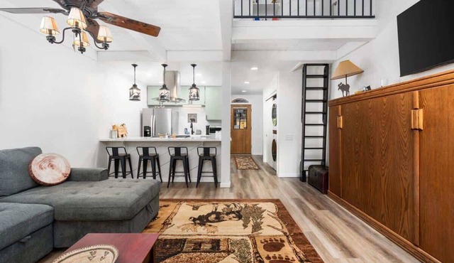 Wilderness Hideaway | Pool & Spa Access