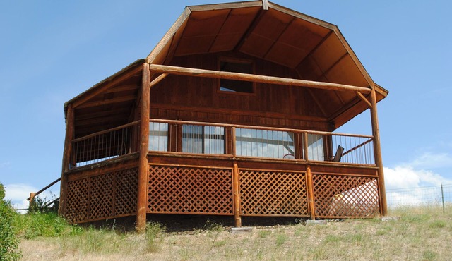 Wilderness Spirit Cabins, LLC-'Eagle Nest'- Heavenly Mountain Views