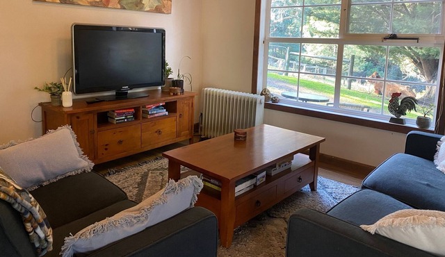 Wildfalls Farmhouse in the tranquil Tarra Valley, a nature & animal lovers dream