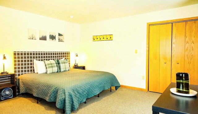Wildflower Loft | Lively 1BR King | Downtown + Trails
