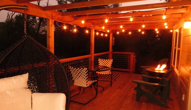 Wildlife Viewing from Creekside Deck w/Bikes In The Heart Of The Wine Country!